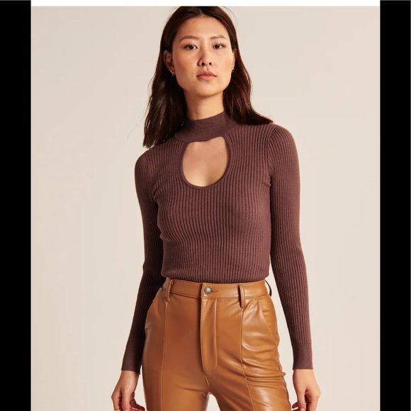 Abercrombie & Fitch Tops - ABERCROMBIE Slim Long-Sleeve Cutout Top NWT
